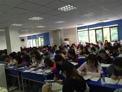 苏州初级职称报名正当时，吴中小石城初级职称培训班助力职业技能提升